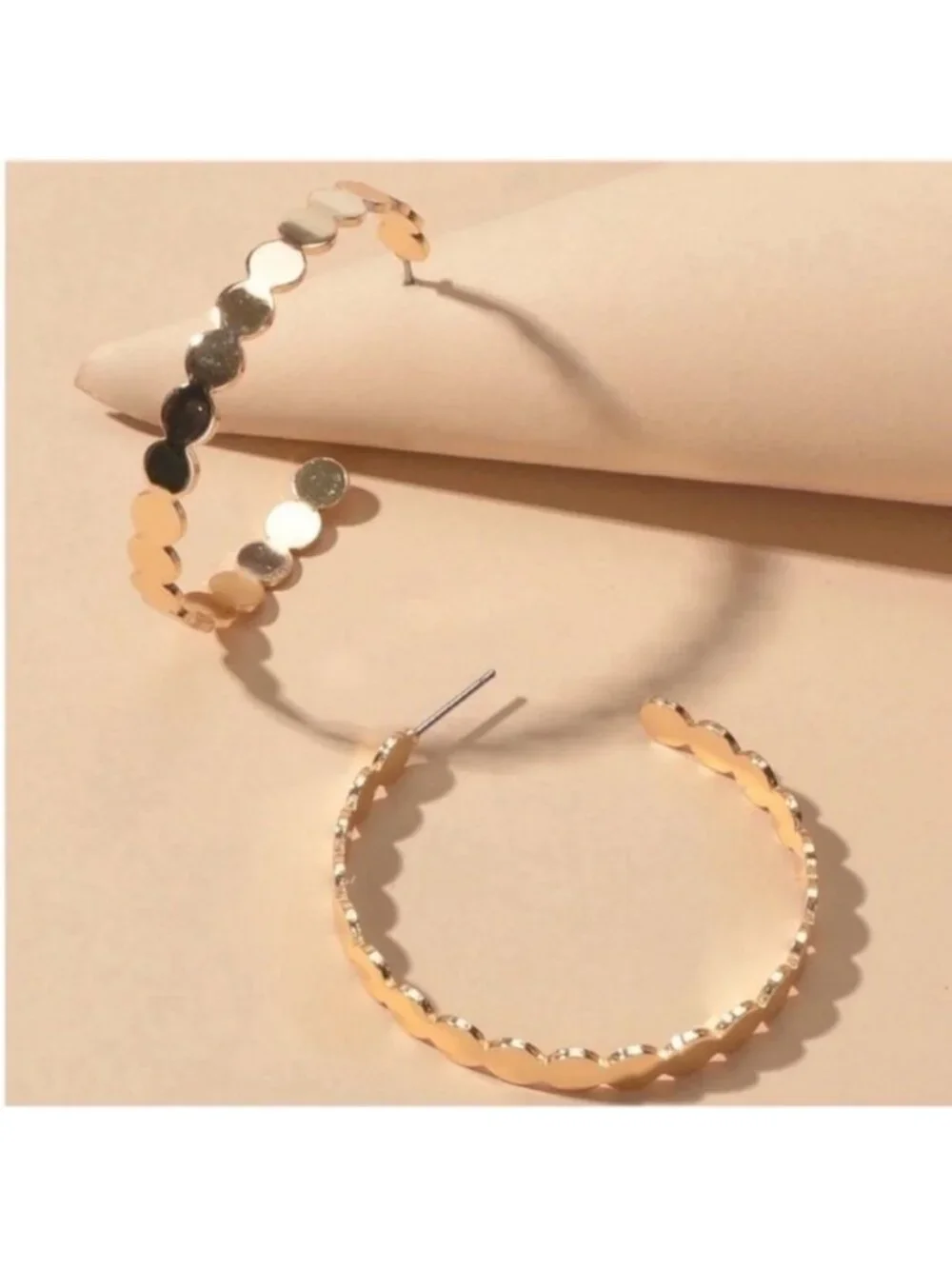 New! Anthropologie Kinley Gold Hoop Earrings (1020) NWOT